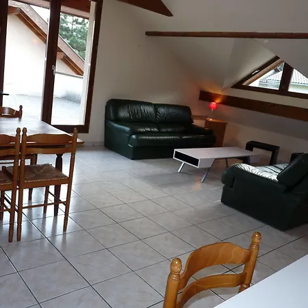 Hotel apartamentowy Residel 2*