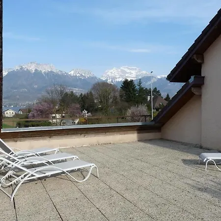 Residel Aparthotel 2*