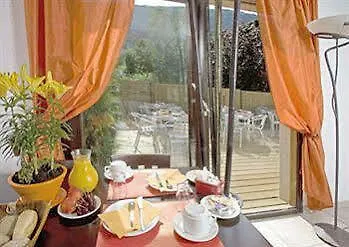 Residel Hotel apartamentowy 2*