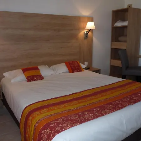 Residel Hotel apartamentowy 2*