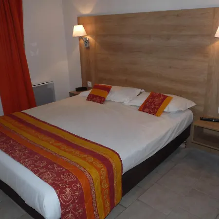 Residel Hotel apartamentowy Sévrier